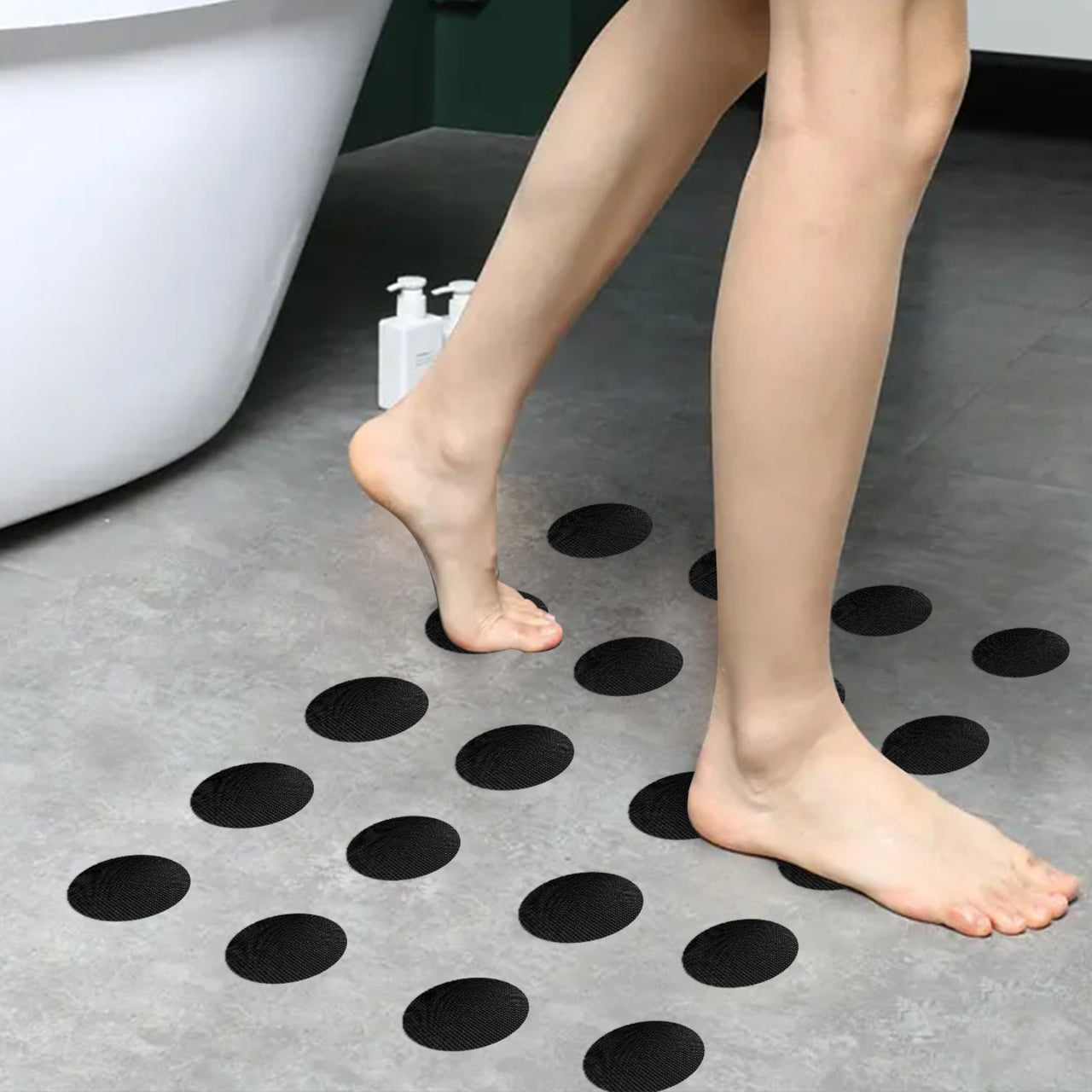 black anti slip grip dots to prevent slipping on wet floor