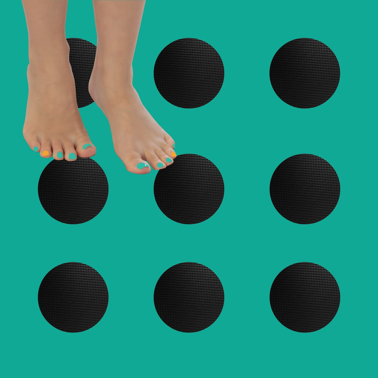Anti-slip Grip | Black Dots